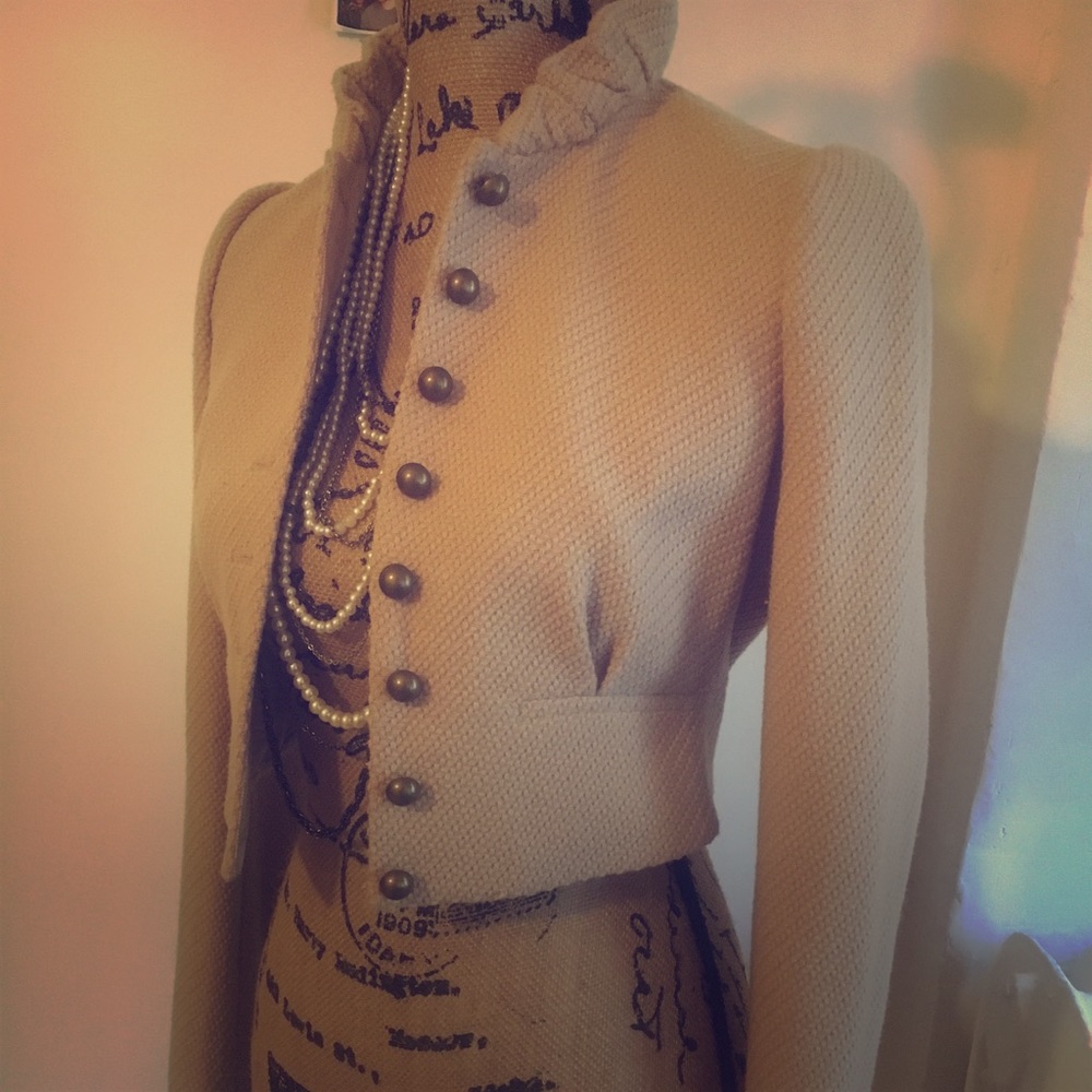 Tweet Blazer